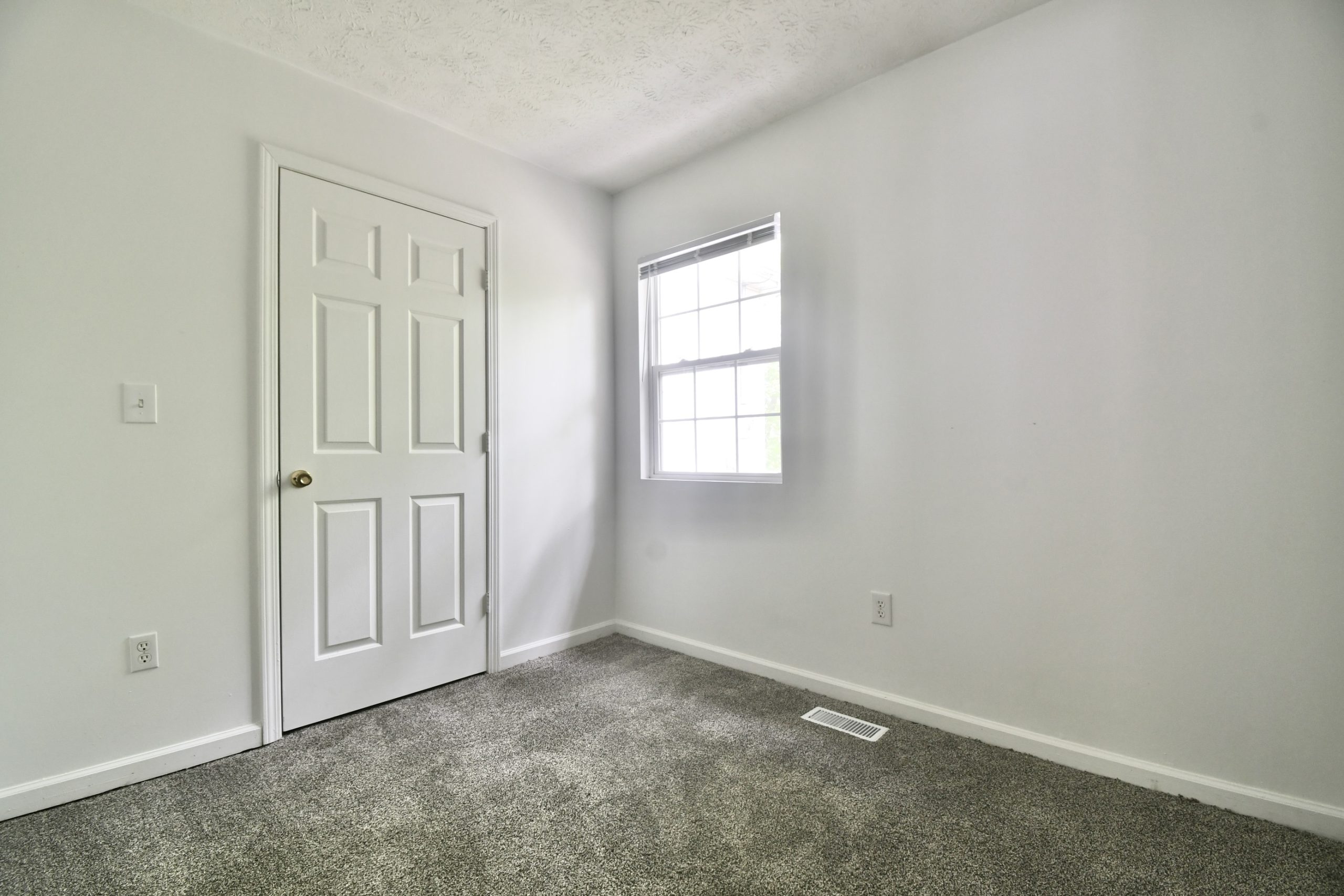 Listing Thumbnail